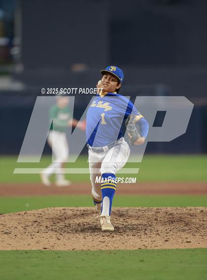 Thumbnail 2 in CIF SDS All-Star Game photogallery.