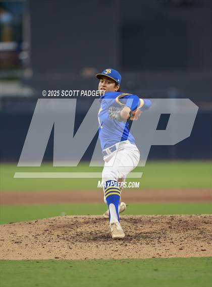 Thumbnail 1 in CIF SDS All-Star Game photogallery.