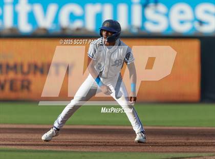 Thumbnail 2 in CIF SDS All-Star Game photogallery.