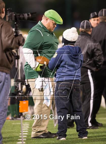 Thumbnail 1 in Notre Dame vs East Rdige (TSSAA 3A Region 3 3rd Round) photogallery.
