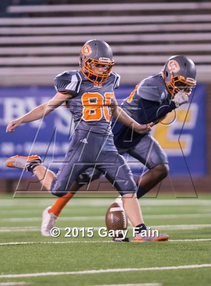 Thumbnail 3 in Notre Dame vs East Rdige (TSSAA 3A Region 3 3rd Round) photogallery.