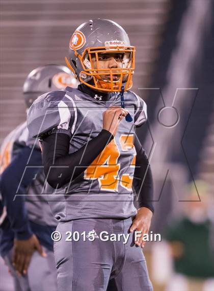 Thumbnail 1 in Notre Dame vs East Rdige (TSSAA 3A Region 3 3rd Round) photogallery.