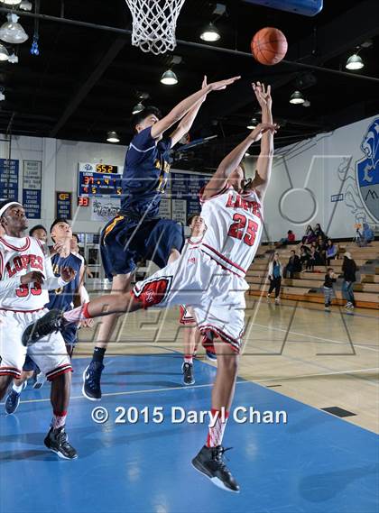 Thumbnail 1 in Warren @ Antelope Valley (MaxPreps Holiday Classic) photogallery.