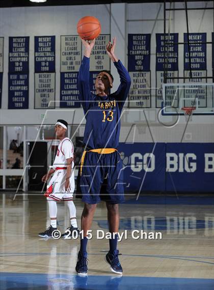 Thumbnail 2 in Warren @ Antelope Valley (MaxPreps Holiday Classic) photogallery.
