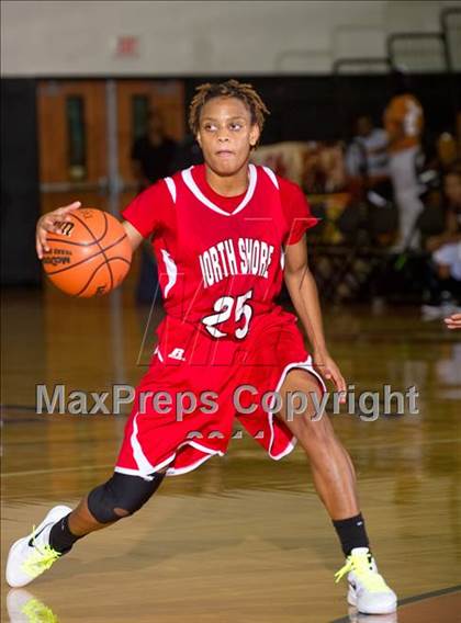 Thumbnail 1 in Klein Collins vs. North Shore (McDonald's Texas Invitational) photogallery.