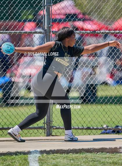 Thumbnail 1 in Dog Pound Invitational (Discus) photogallery.