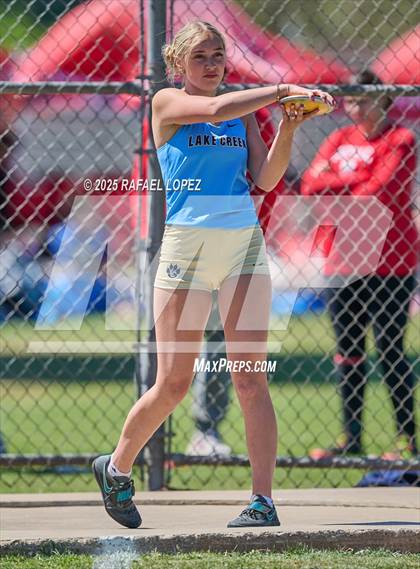 Thumbnail 2 in Dog Pound Invitational (Discus) photogallery.
