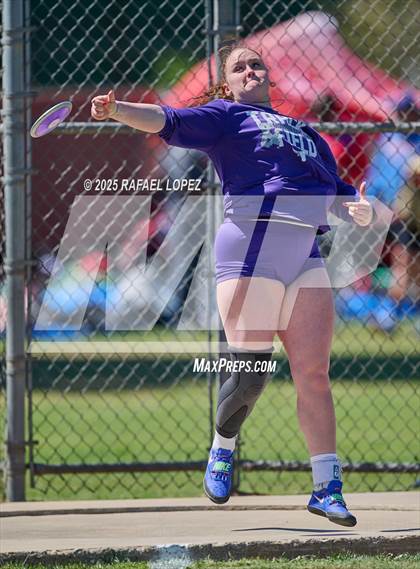 Thumbnail 2 in Dog Pound Invitational (Discus) photogallery.