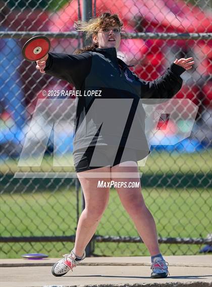Thumbnail 2 in Dog Pound Invitational (Discus) photogallery.