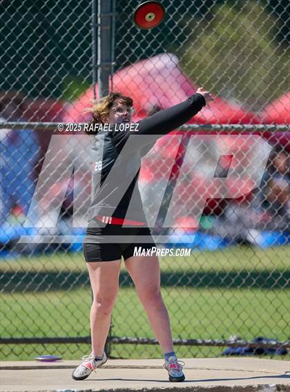 Thumbnail 3 in Dog Pound Invitational (Discus) photogallery.