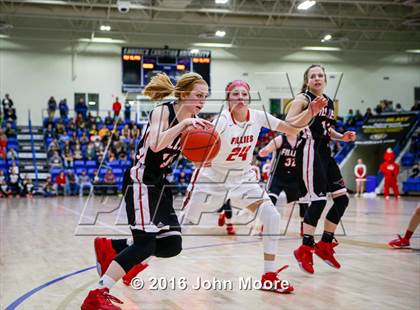 Thumbnail 2 in Denver City vs. Shallowater (UIL 3A Regional Quarterfinal) photogallery.