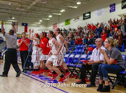 Thumbnail 2 in Denver City vs. Shallowater (UIL 3A Regional Quarterfinal) photogallery.