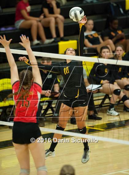 Thumbnail 2 in Seton Catholic @ Saguaro photogallery.