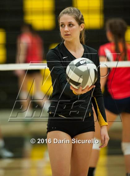 Thumbnail 1 in Seton Catholic @ Saguaro photogallery.