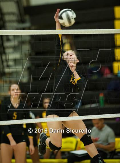 Thumbnail 2 in Seton Catholic @ Saguaro photogallery.