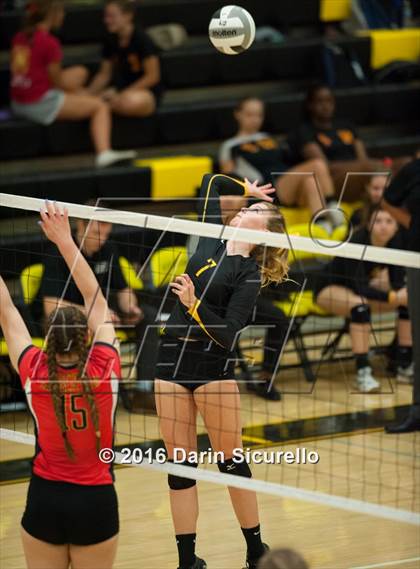 Thumbnail 2 in Seton Catholic @ Saguaro photogallery.