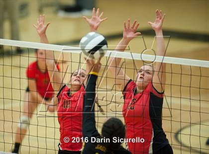 Thumbnail 2 in Seton Catholic @ Saguaro photogallery.