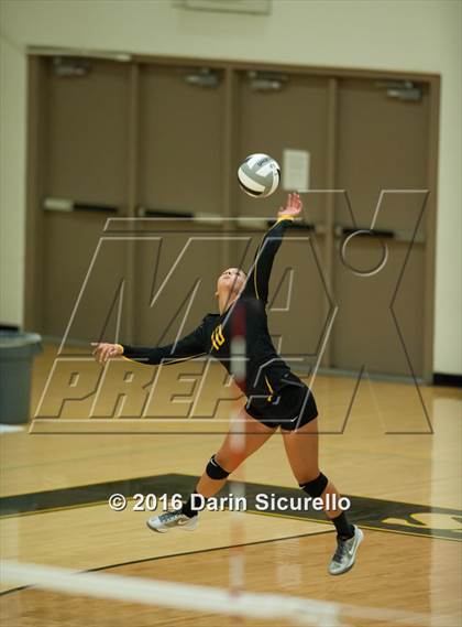 Thumbnail 1 in Seton Catholic @ Saguaro photogallery.
