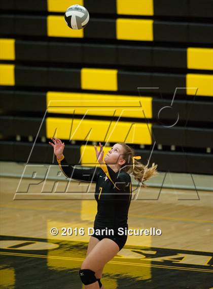 Thumbnail 2 in Seton Catholic @ Saguaro photogallery.