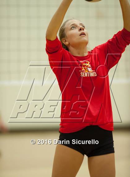 Thumbnail 3 in Seton Catholic @ Saguaro photogallery.