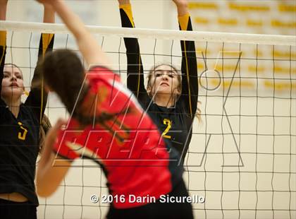 Thumbnail 2 in Seton Catholic @ Saguaro photogallery.