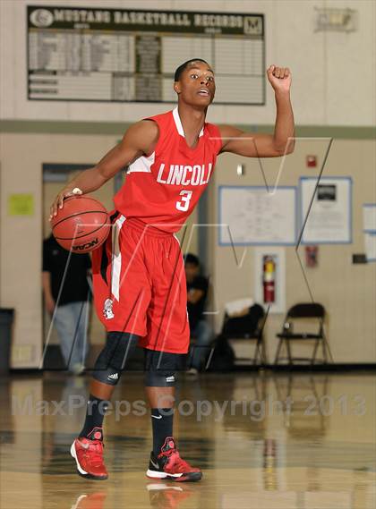 Thumbnail 2 in Lincoln vs. Christian Brothers (Mark Macres Tournament) photogallery.
