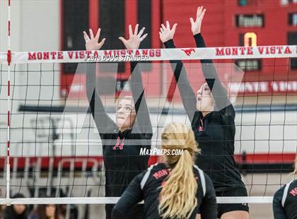 Thumbnail 1 in Redwood vs. Monte Vista (CIF-NCS Division 1 Final) photogallery.