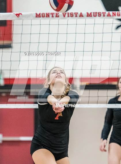 Thumbnail 1 in Redwood vs. Monte Vista (CIF-NCS Division 1 Final) photogallery.
