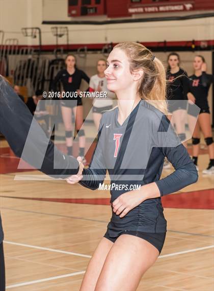 Thumbnail 1 in Redwood vs. Monte Vista (CIF-NCS Division 1 Final) photogallery.
