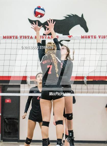 Thumbnail 3 in Redwood vs. Monte Vista (CIF-NCS Division 1 Final) photogallery.
