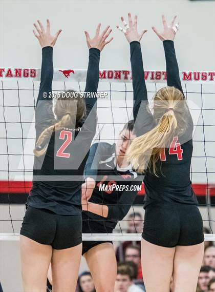 Thumbnail 2 in Redwood vs. Monte Vista (CIF-NCS Division 1 Final) photogallery.