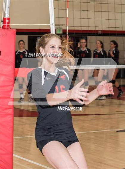 Thumbnail 1 in Redwood vs. Monte Vista (CIF-NCS Division 1 Final) photogallery.