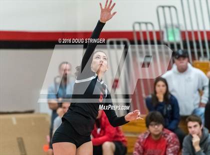 Thumbnail 2 in Redwood vs. Monte Vista (CIF-NCS Division 1 Final) photogallery.