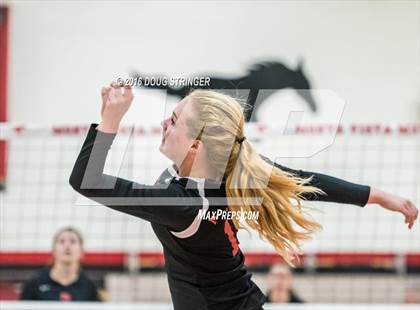 Thumbnail 1 in Redwood vs. Monte Vista (CIF-NCS Division 1 Final) photogallery.