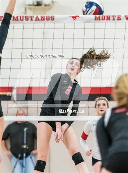 Thumbnail 1 in Redwood vs. Monte Vista (CIF-NCS Division 1 Final) photogallery.