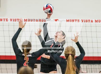 Thumbnail 1 in Redwood vs. Monte Vista (CIF-NCS Division 1 Final) photogallery.