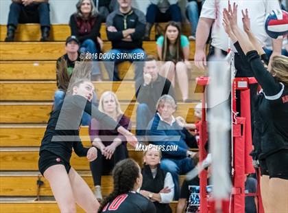 Thumbnail 2 in Redwood vs. Monte Vista (CIF-NCS Division 1 Final) photogallery.