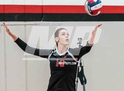 Thumbnail 2 in Redwood vs. Monte Vista (CIF-NCS Division 1 Final) photogallery.