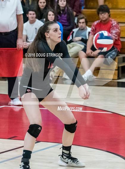Thumbnail 1 in Redwood vs. Monte Vista (CIF-NCS Division 1 Final) photogallery.