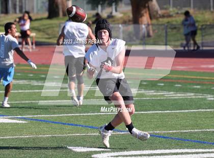 Thumbnail 2 in Burlingame @ Hillsdale (7v7 scrimmage) photogallery.