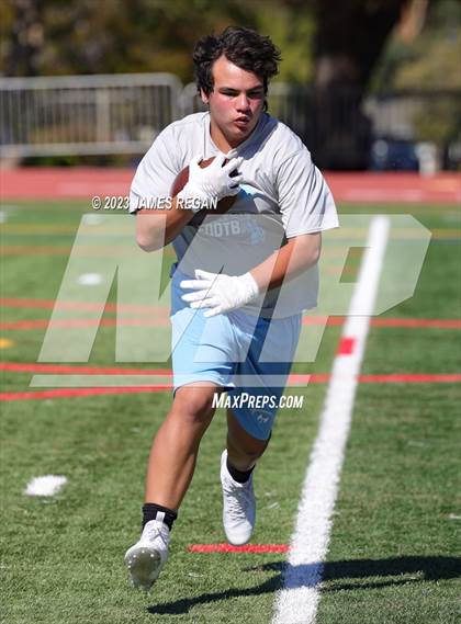 Thumbnail 2 in Burlingame @ Hillsdale (7v7 scrimmage) photogallery.