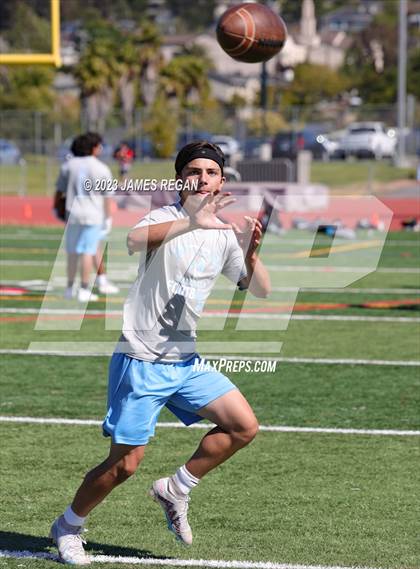 Thumbnail 3 in Burlingame @ Hillsdale (7v7 scrimmage) photogallery.