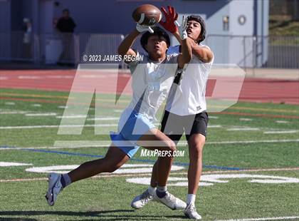 Thumbnail 3 in Burlingame @ Hillsdale (7v7 scrimmage) photogallery.
