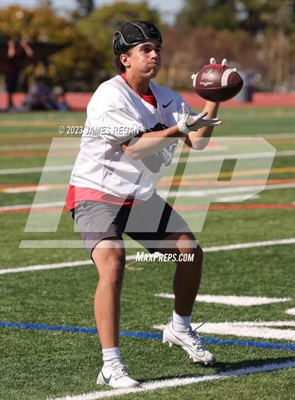 Thumbnail 1 in Burlingame @ Hillsdale (7v7 scrimmage) photogallery.