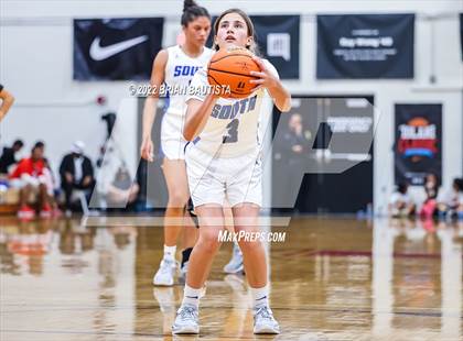 Thumbnail 1 in South Medford vs Carondelet (Iolani Classic Honolulu - Day 2) photogallery.