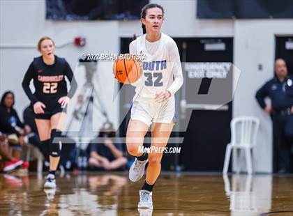 Thumbnail 1 in South Medford vs Carondelet (Iolani Classic Honolulu - Day 2) photogallery.