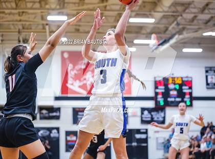 Thumbnail 3 in South Medford vs Carondelet (Iolani Classic Honolulu - Day 2) photogallery.