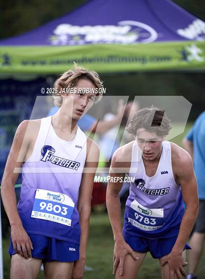 Thumbnail 2 in Gateway Conference Championship photogallery.