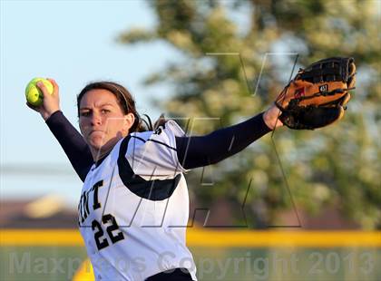 Thumbnail 2 in Round Rock @ Stony Point photogallery.