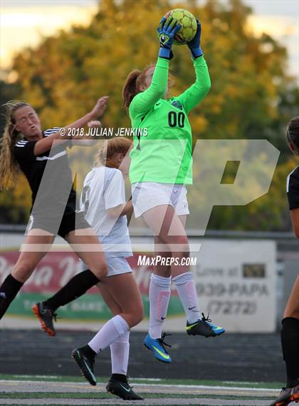 Thumbnail 2 in Mountain View @ Eagle photogallery.